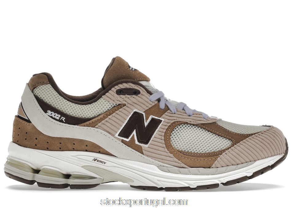 Outlet New Balance 2002R SSENSE Exclusive Corduroy M2002RSS