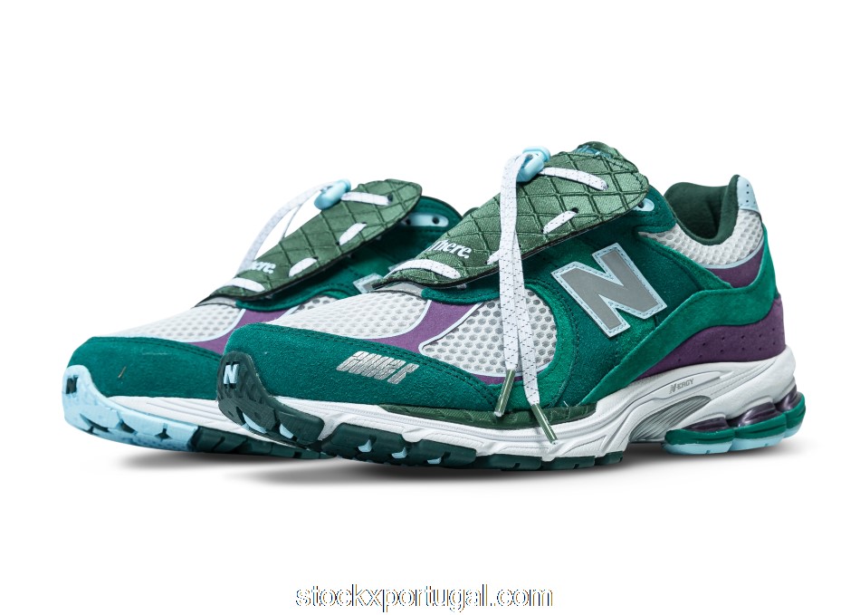 Outlet New Balance 2002R Up There Backyard Legends